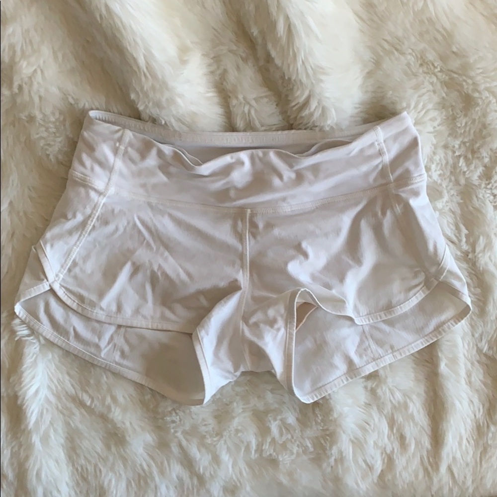 White Lulu Shorts 2.5”